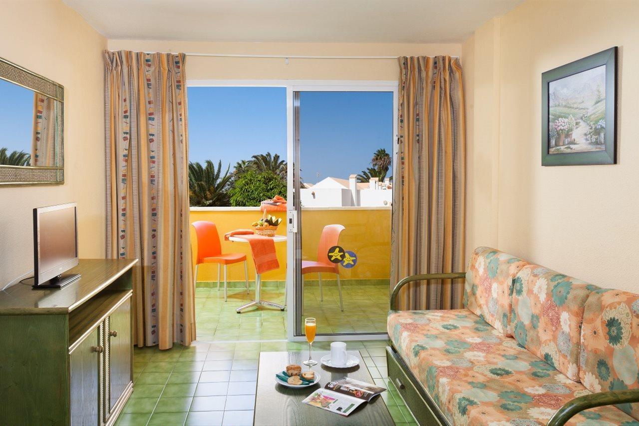 Caleta Garden Aparthotel Caleta De Fuste Exteriör bild